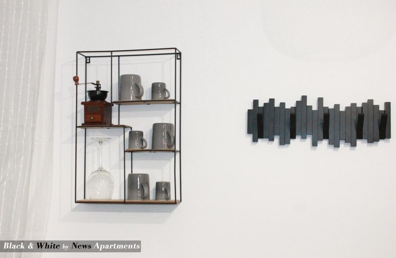 Black & White - News Apartment بوخارست المظهر الخارجي الصورة